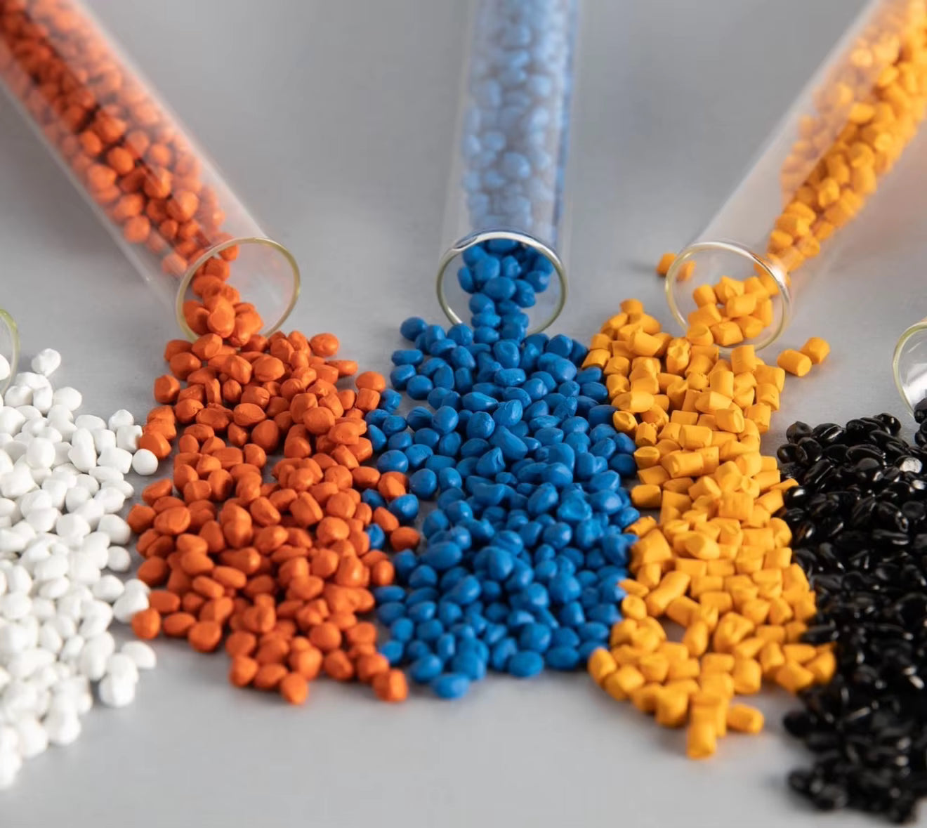 Application-Specific Custom Masterbatches