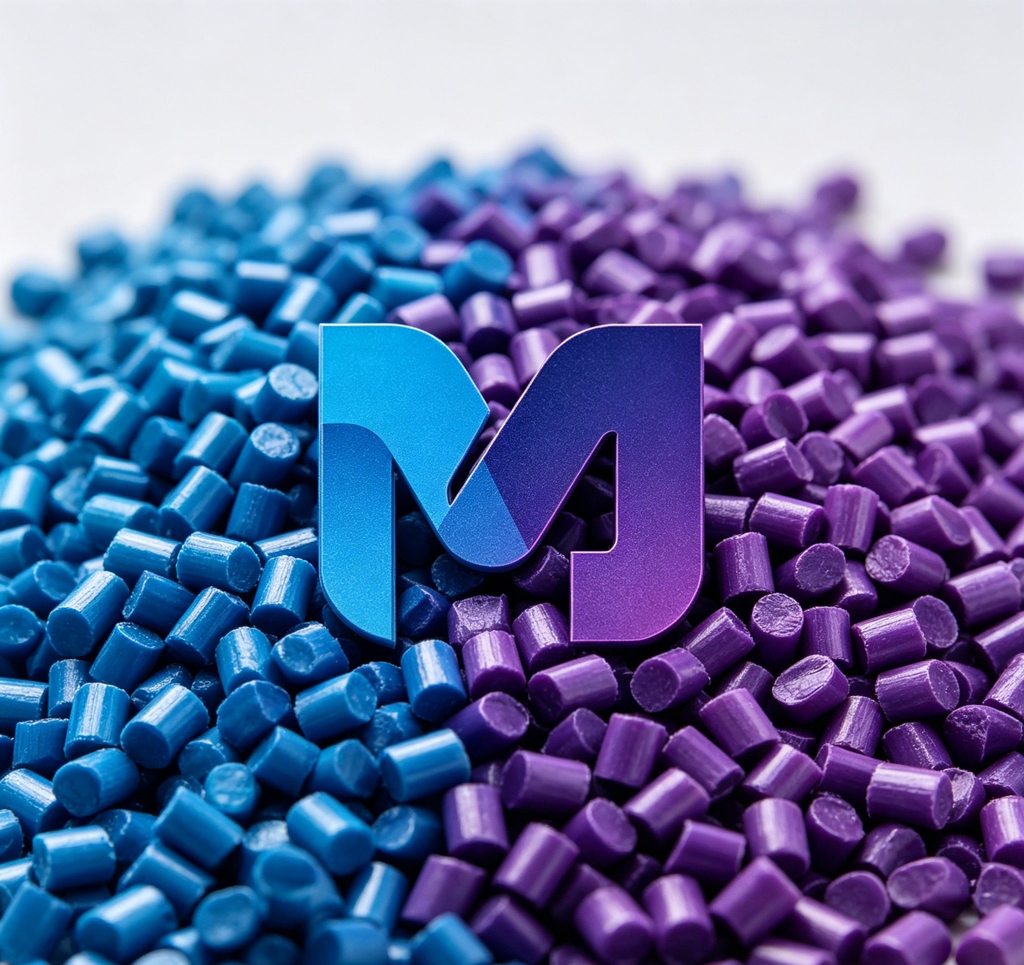 Blue and Purple Color Masterbatch Manufacturer Virgin Granulated Resin Pellets for Injection Molding Medical Grade