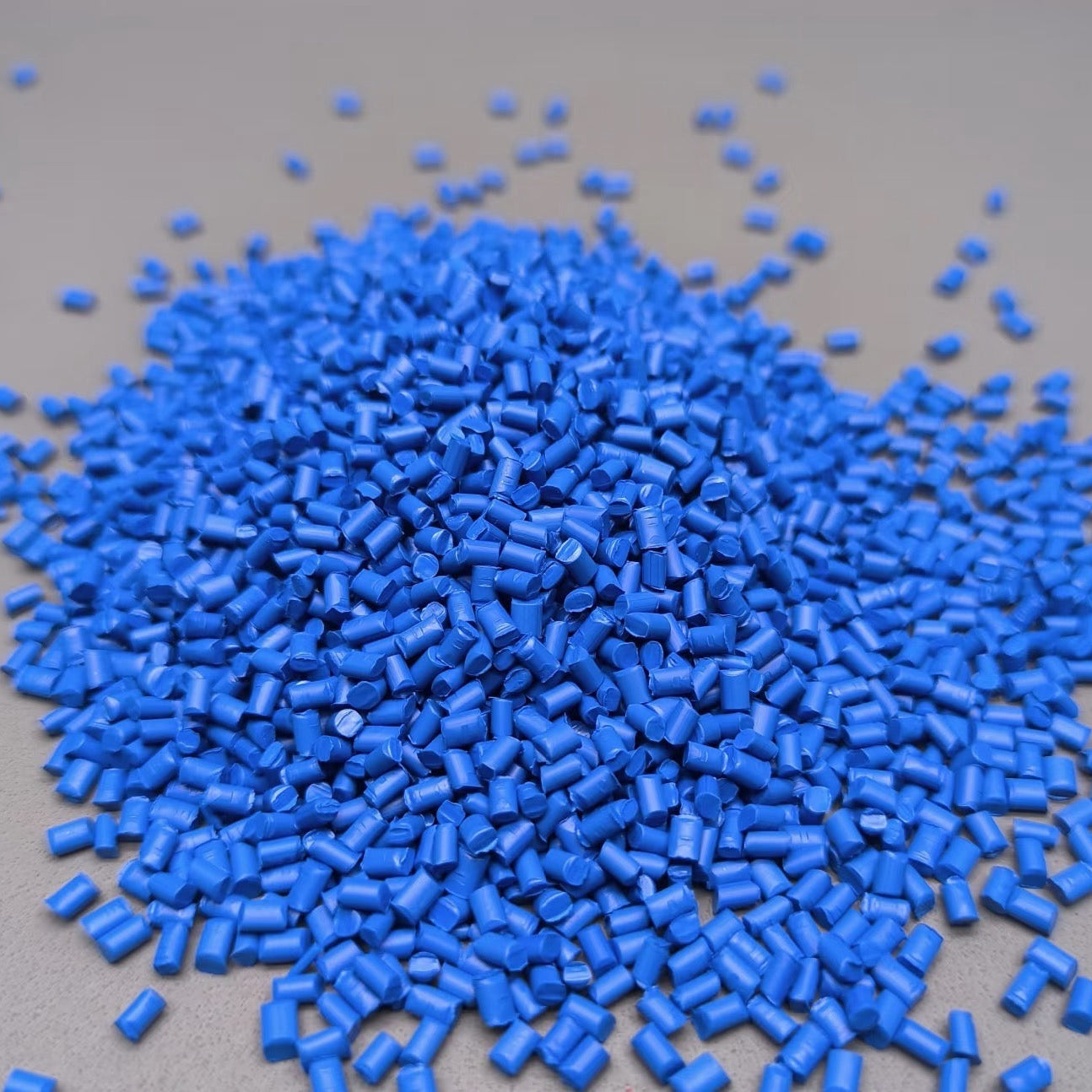 Custom Plastic Masterbatch Manufacturer OEM Color & Functional Masterbatch For UAE Dubai