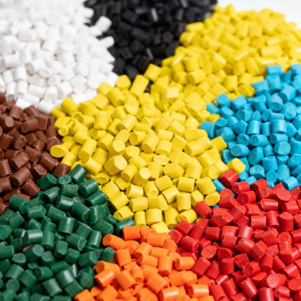 High Concentration Color Plastic Masterbatch Black White Color Masterbatch For USA Molding Products