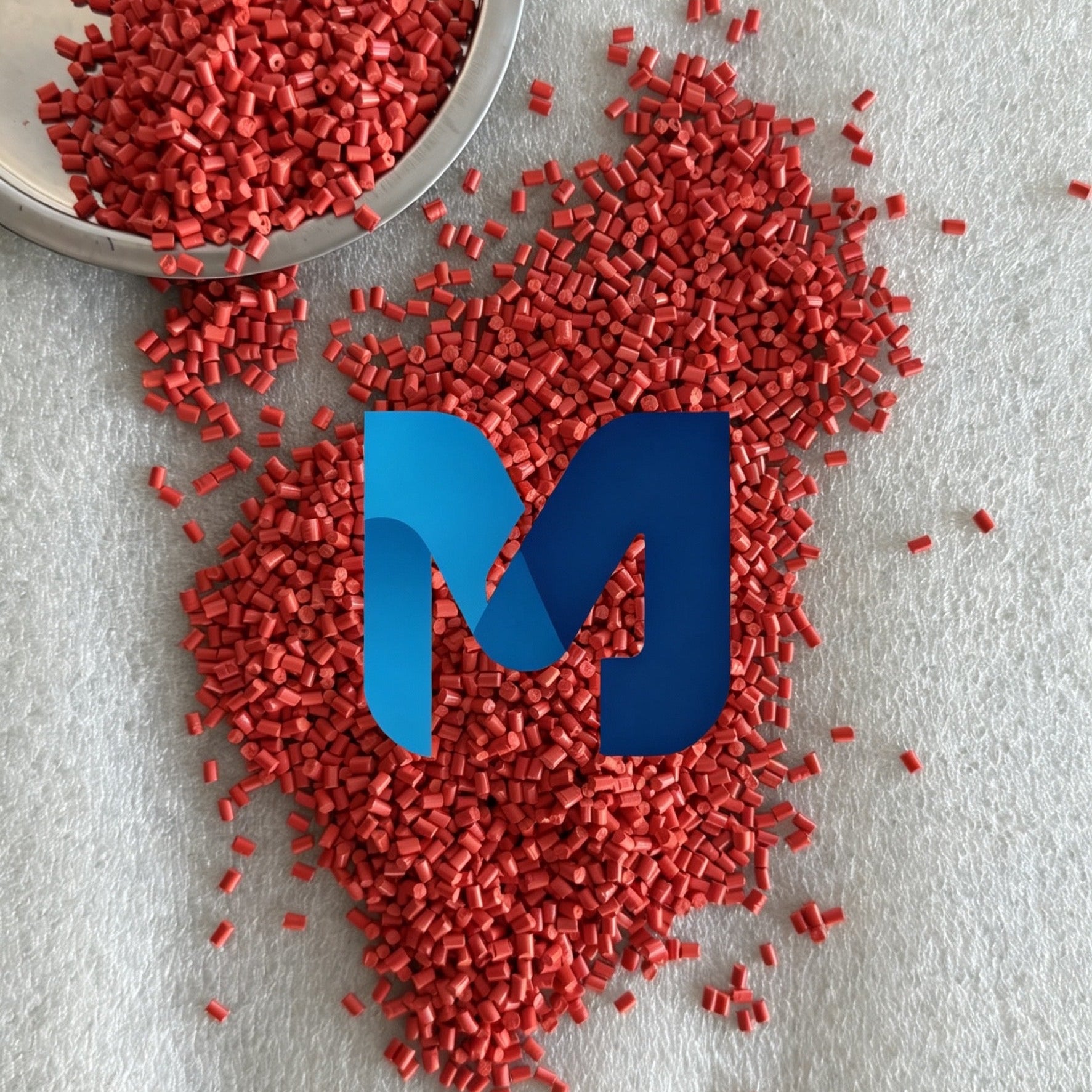 PLA Carrier Color Masterbatch Biodegradable Plastic Colorant Granules For Injection Extrusion Blown Film China Manufacturer