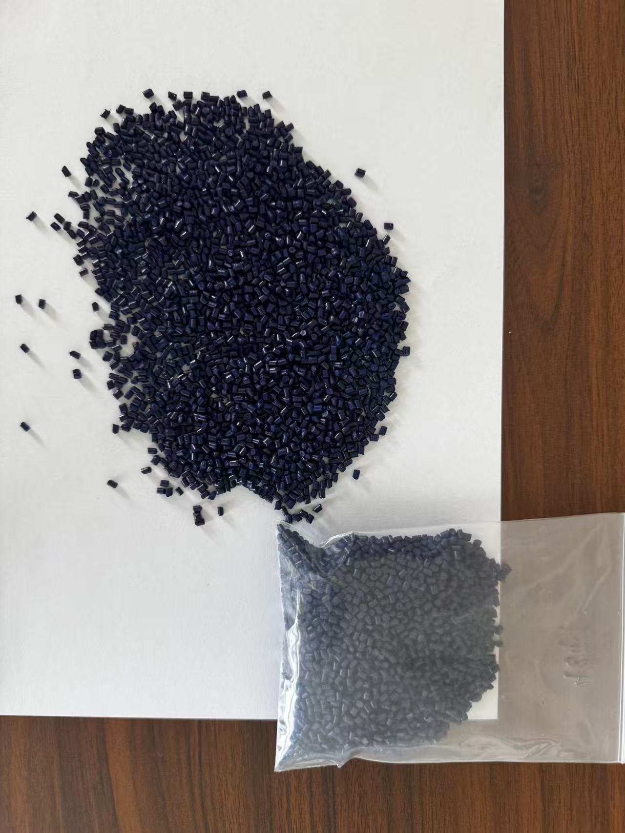 Blue Masterbatch for PE PP HDPE LDPE Blown Cast Film EPE Foam Food Medical Grade Plastic Granules Pellets